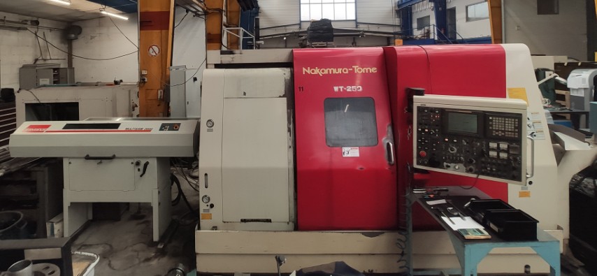 Tour CNC 8 axes - NAKAMURA - WT 250